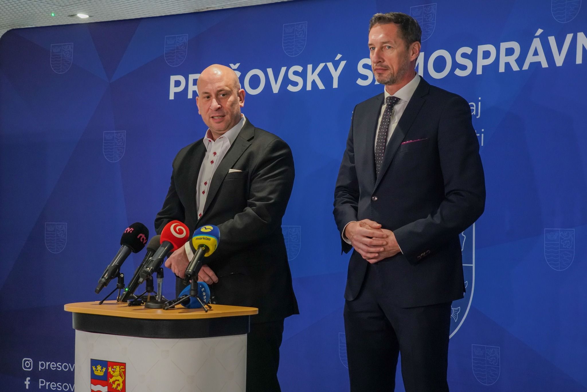 Predseda PSK Milan Majerský s ministrom dopravy Jozefom Rážom. Zdroj: FB PSK