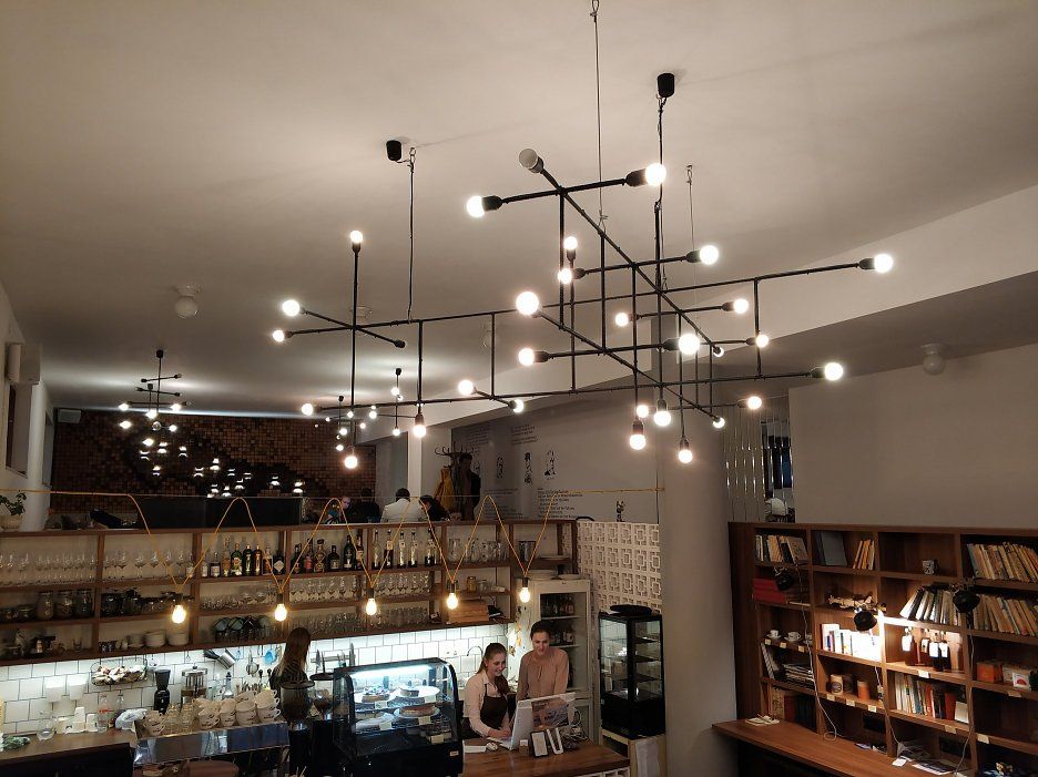 004-cafe+republika-zilina-pavlech+architekti-kaviaren.jpg