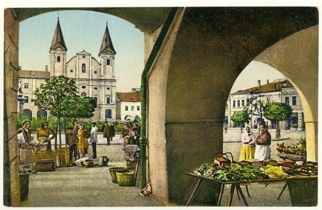 Kostol bol vybudovaný rádom jezuitov v polovici 18. storočia.