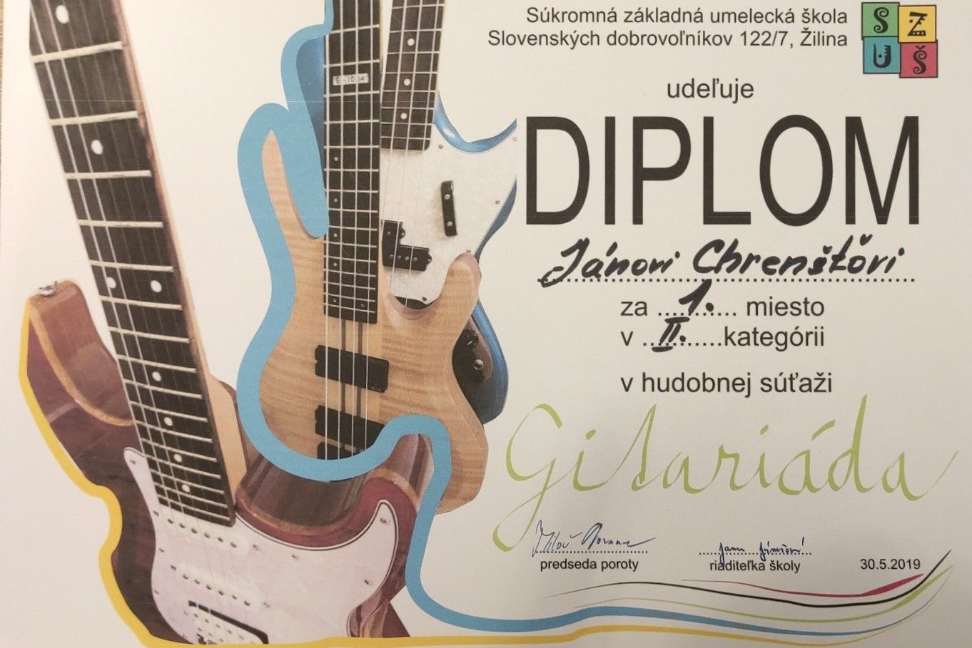 2019.jpg