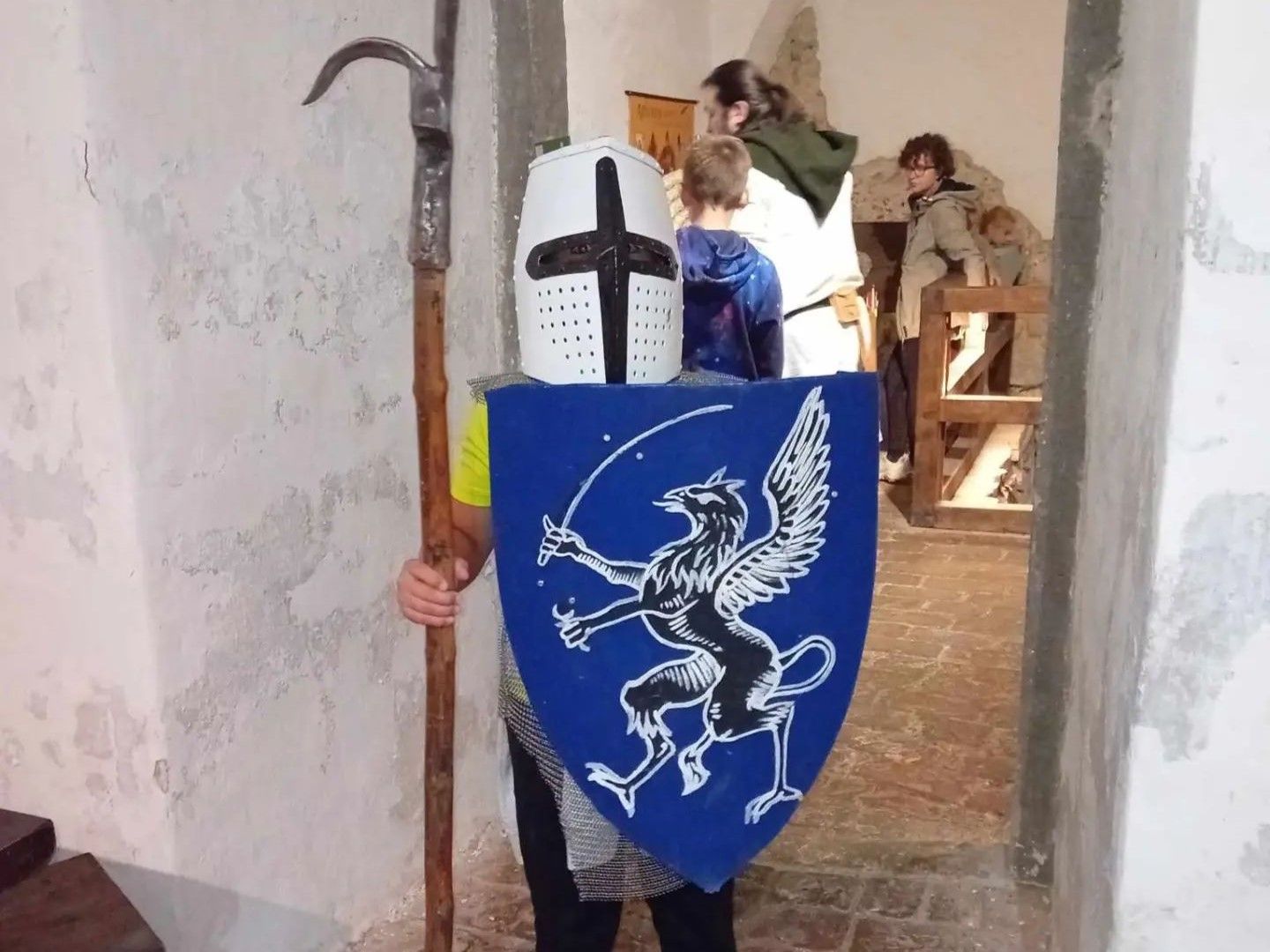 7 Facebook Múzeum bábkarských kultúr a hračiek, Hrad Modrý Kameň.jpg