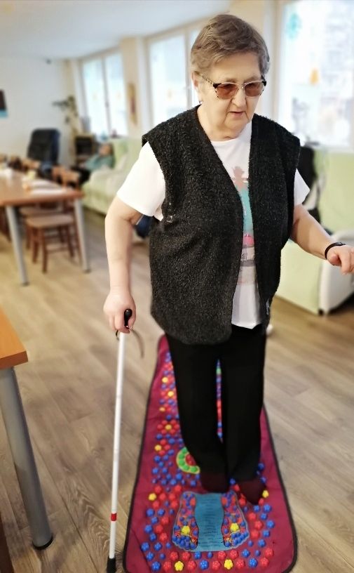 7_Prechádzka po reflexnej podložke.jpg