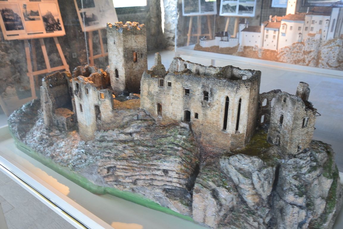 DSC_0102.jpg