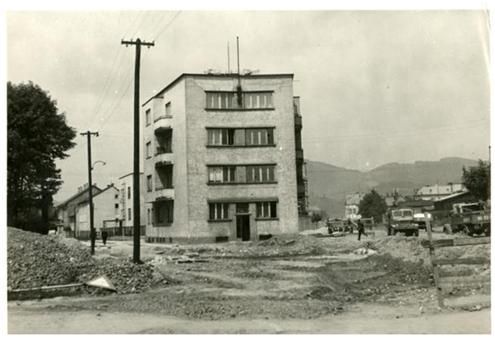 Dom v čase výstavby ulice Veľká okružná 1955 Zdroj Štátny archív Žilina.jpg