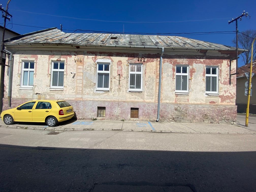 IMG-8912.jpg