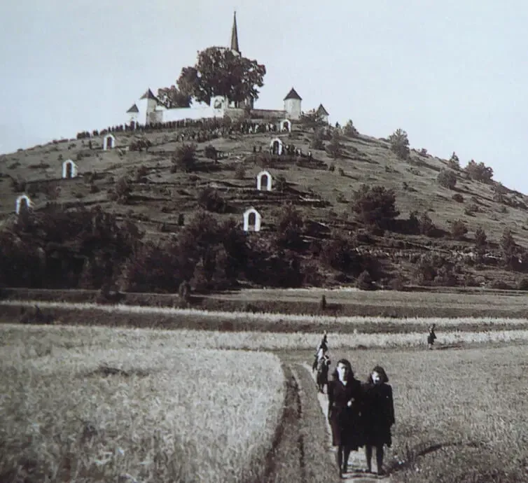 Kalvaria-Klastor-pod-Znievom-historicka-foto-put.webp