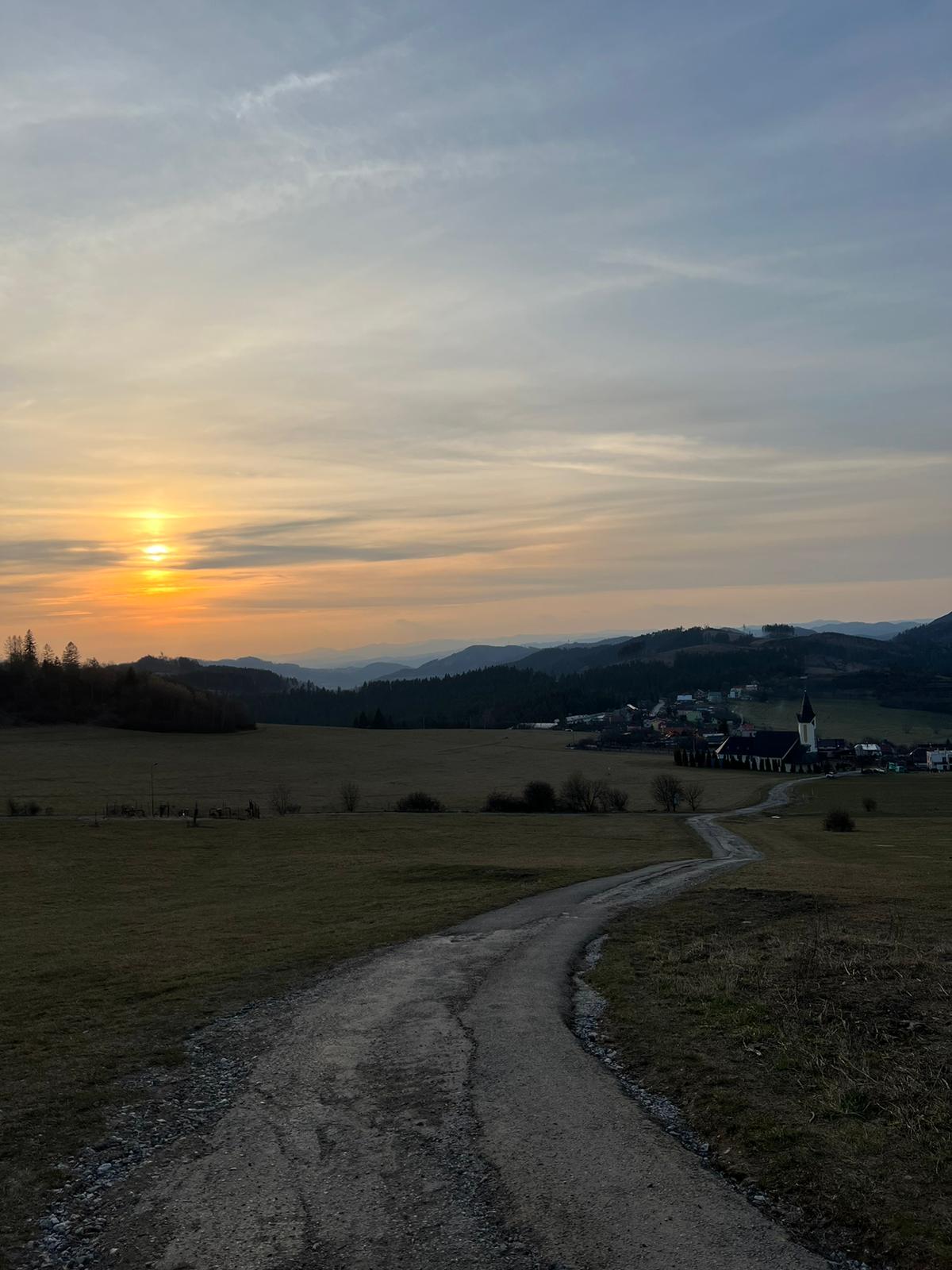 Obrázok WhatsApp 2023-03-22 o 18.14.58.jpg