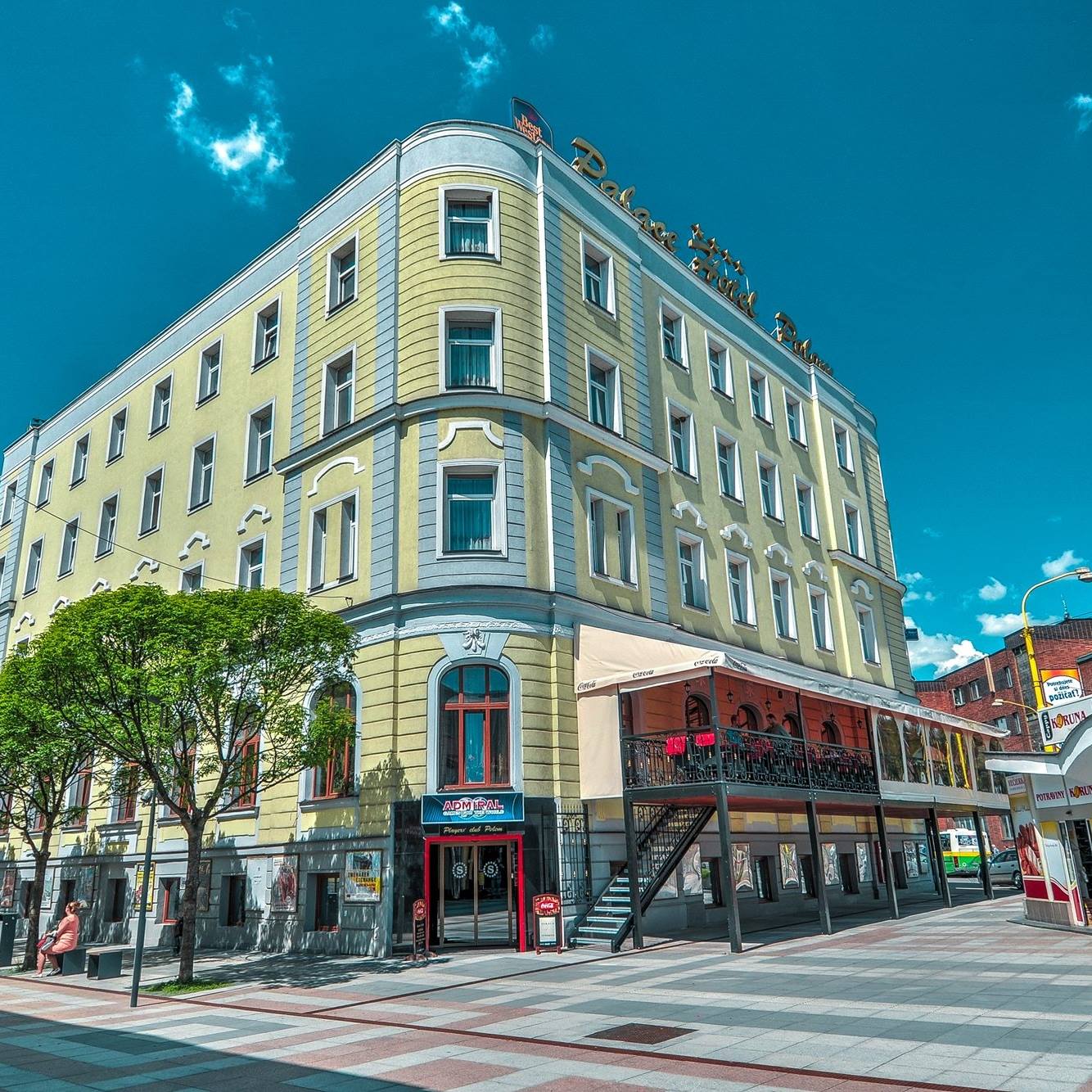 Palace Hotel Polom.jpg