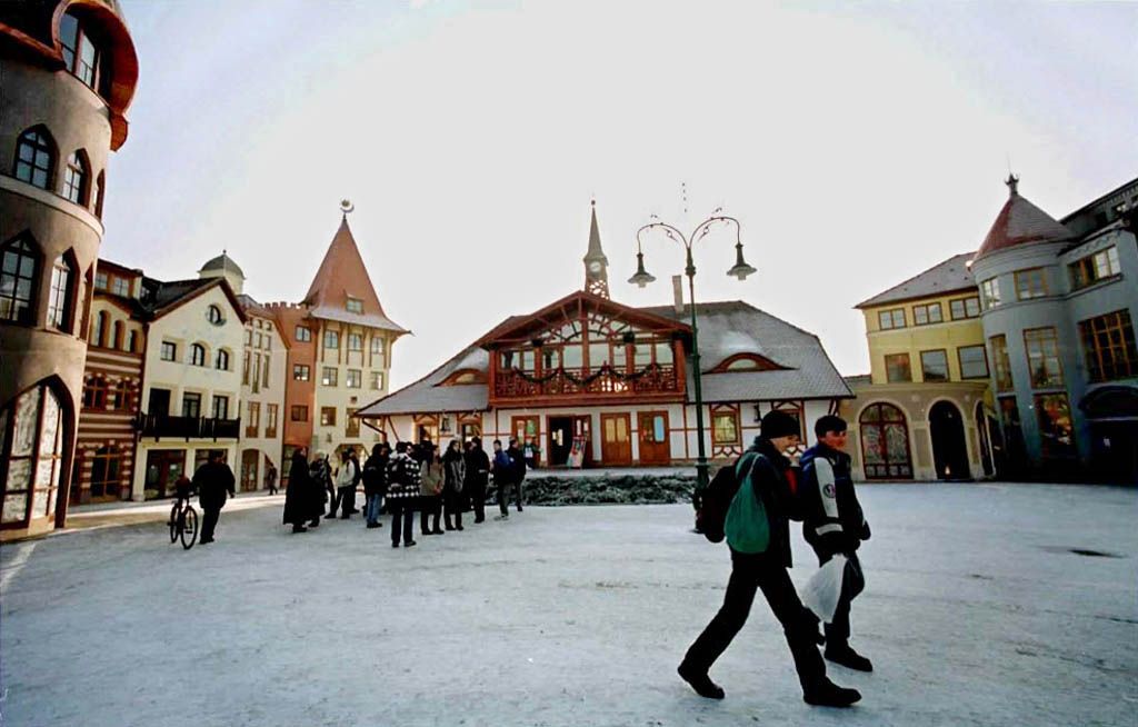 TASR - Ladislav Vallach, 21. decembra 2000.jpg
