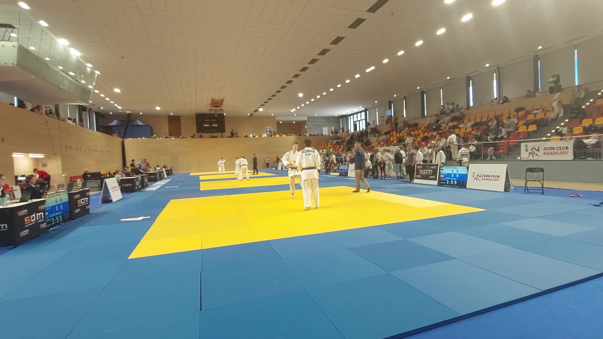 VideoCapture_20230417-100326.jpg