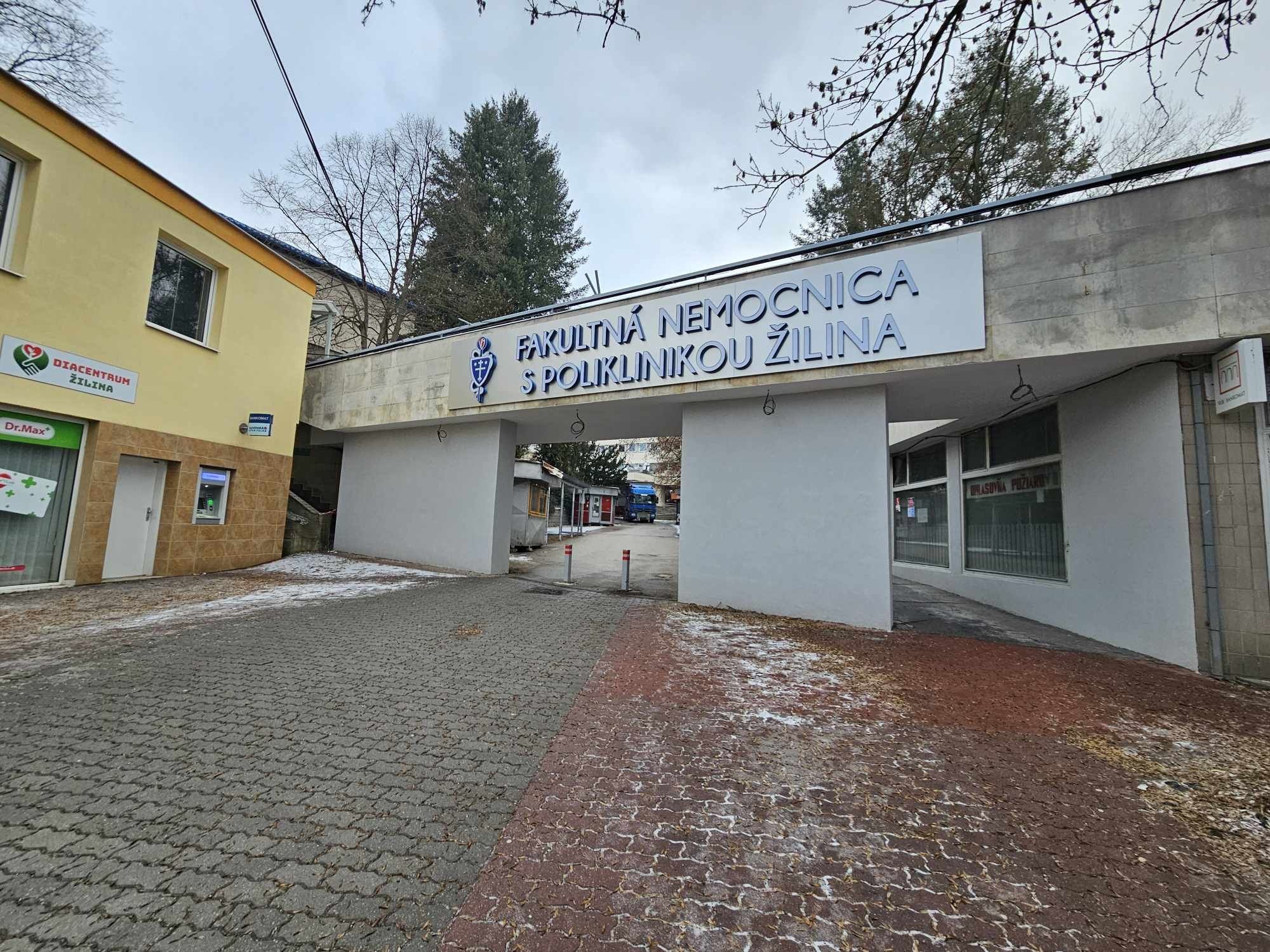 ŽILINSKÁ NEMOCNICA 3.jpg