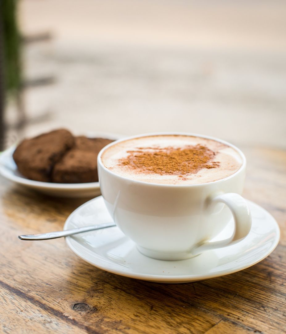 chocolate-cake-shape-heart-coffee.jpg