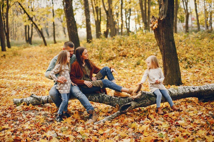 family-with-cute-kids-autumn-park_1157-22315.jpg