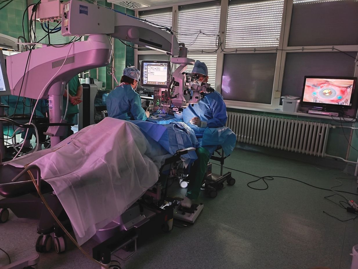 live-surgery11.jpg