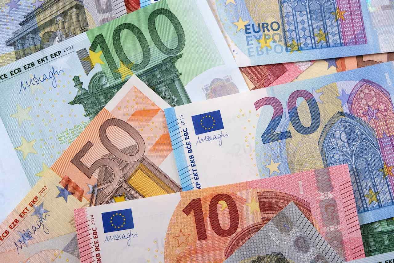 various-different-euros (3) (1).jpg